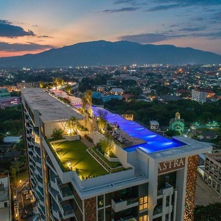 The Astra Sky River Condo Chiang Mai Extérieur photo